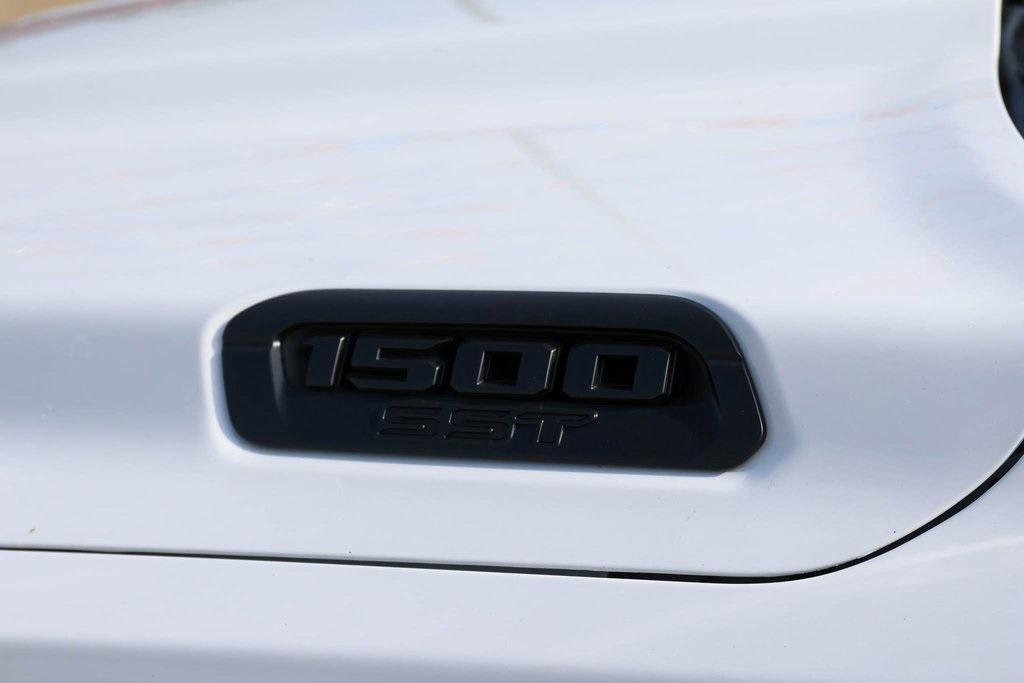 new 2025 Ram 1500 car, priced at $46,874
