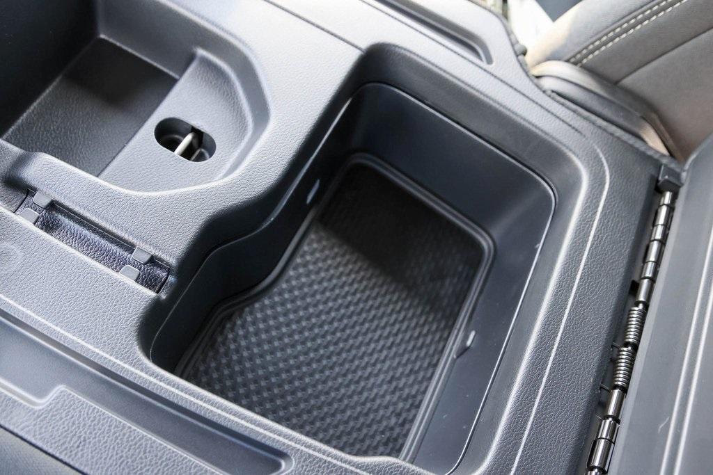 new 2025 Ram 1500 car, priced at $46,874