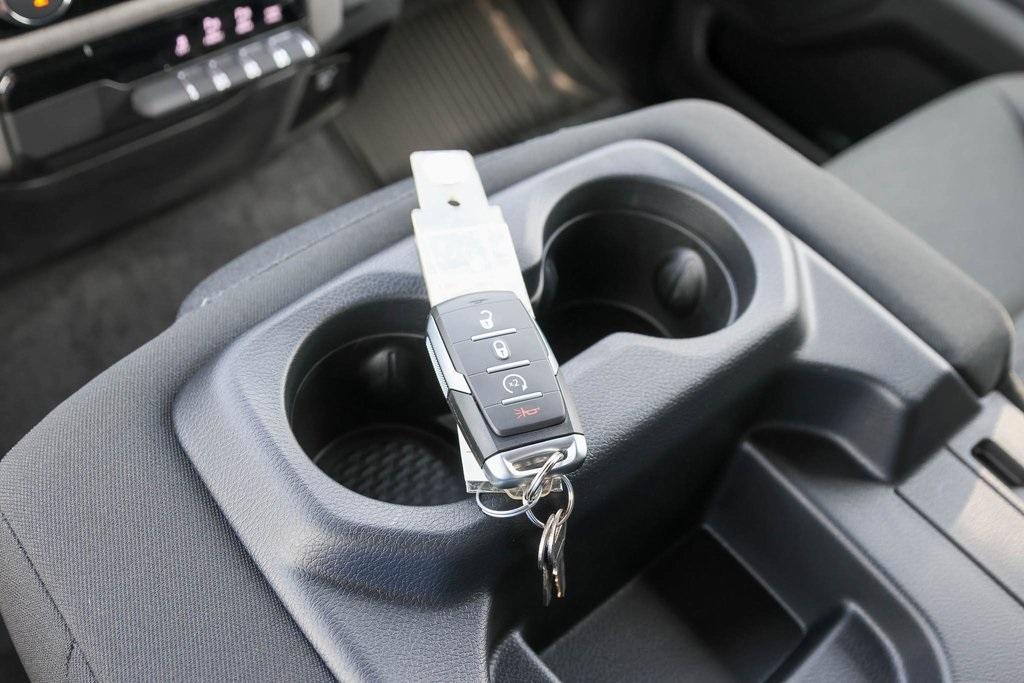 new 2025 Ram 1500 car, priced at $46,874
