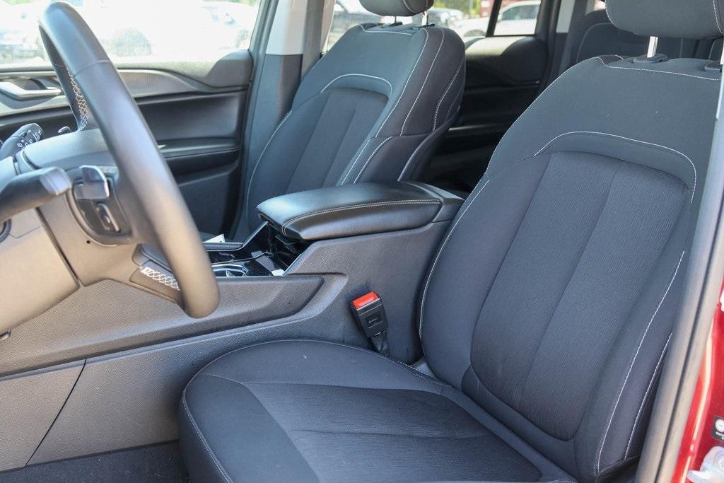 used 2023 Jeep Grand Cherokee car, priced at $24,000