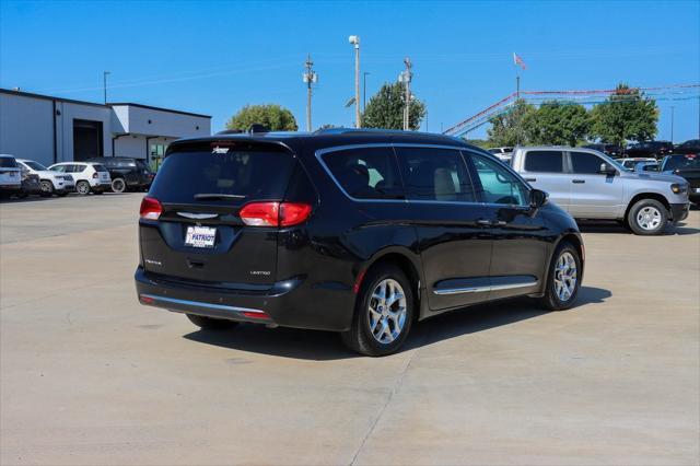 used 2017 Chrysler Pacifica car, priced at $18,500