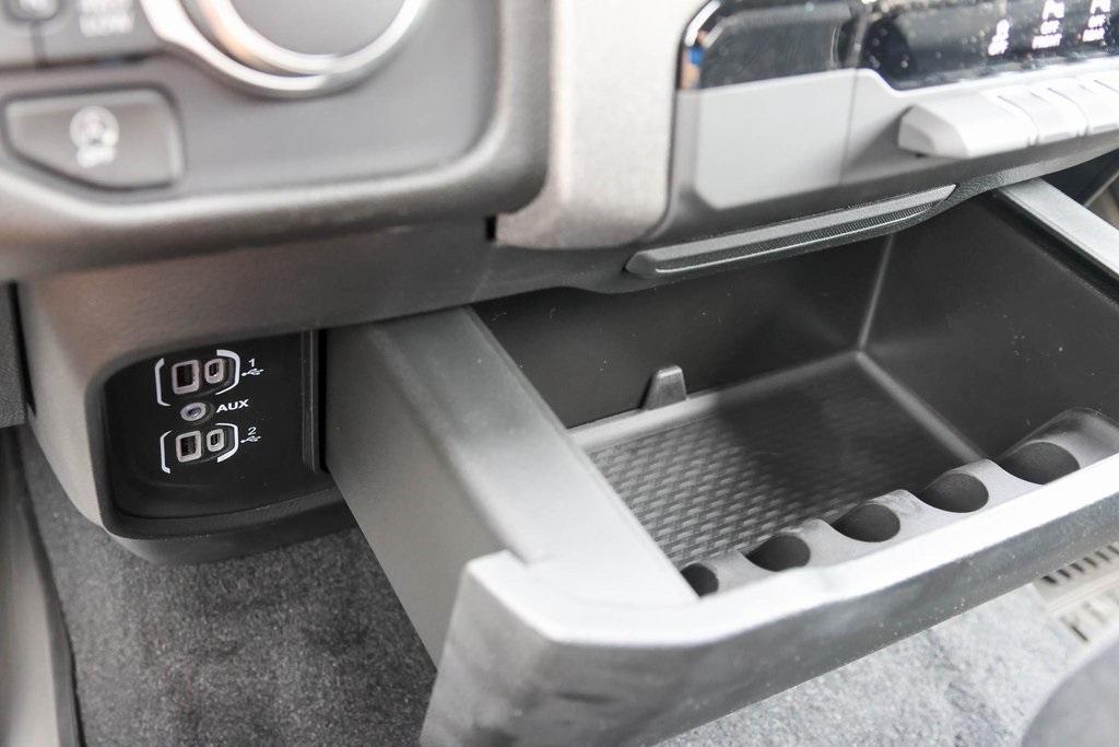 new 2025 Ram 1500 car