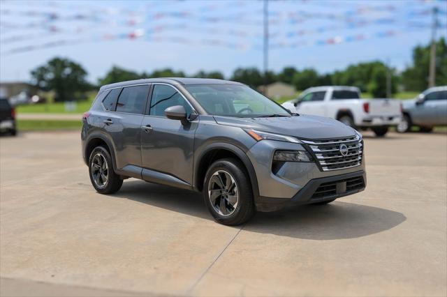used 2025 Nissan Rogue car, priced at $27,200