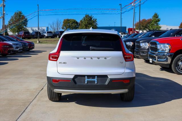 used 2022 Volvo XC40 car, priced at $24,500