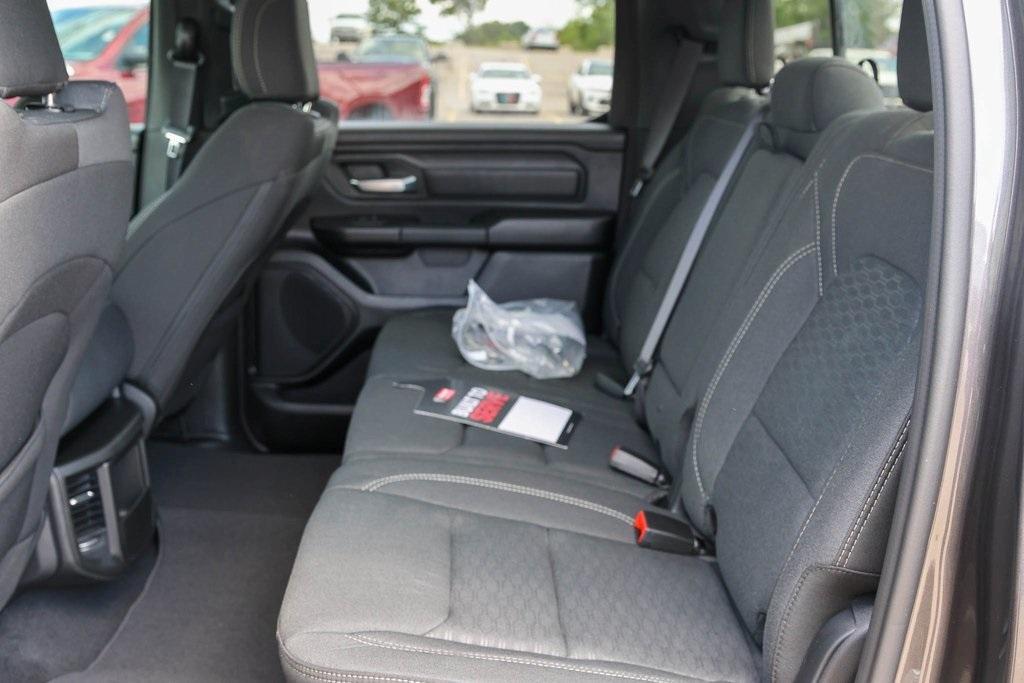 new 2025 Ram 1500 car
