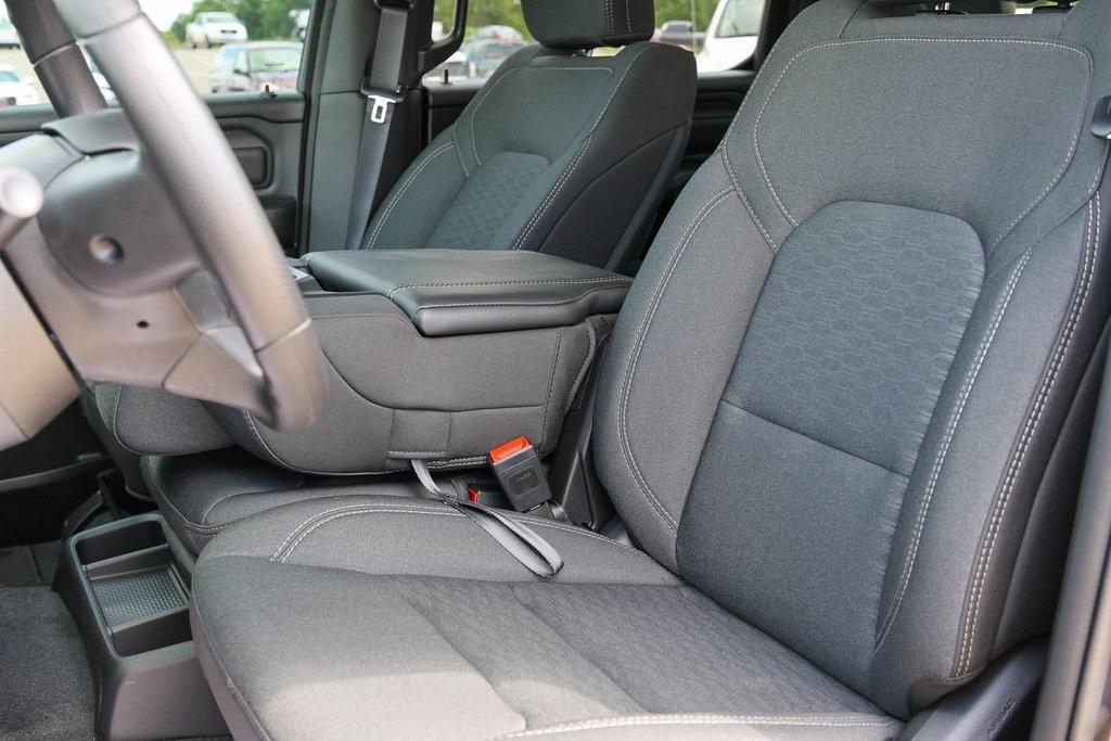 new 2025 Ram 1500 car
