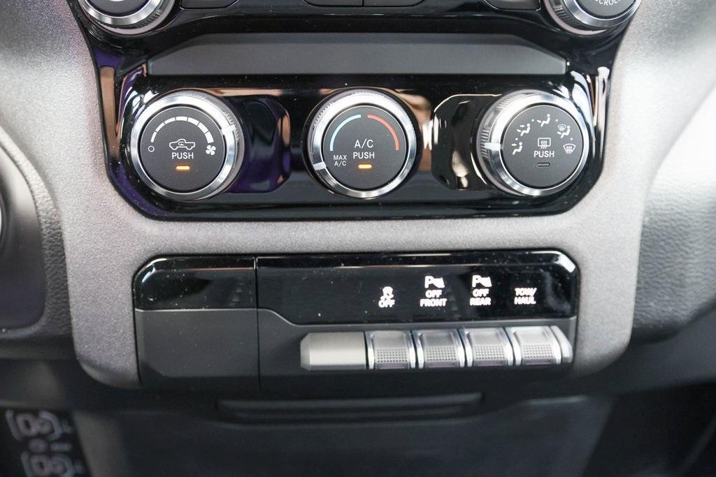 new 2025 Ram 1500 car