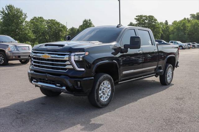 used 2024 Chevrolet Silverado 2500 car, priced at $60,000