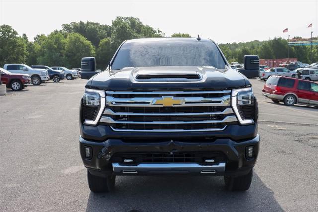 used 2024 Chevrolet Silverado 2500 car, priced at $60,000