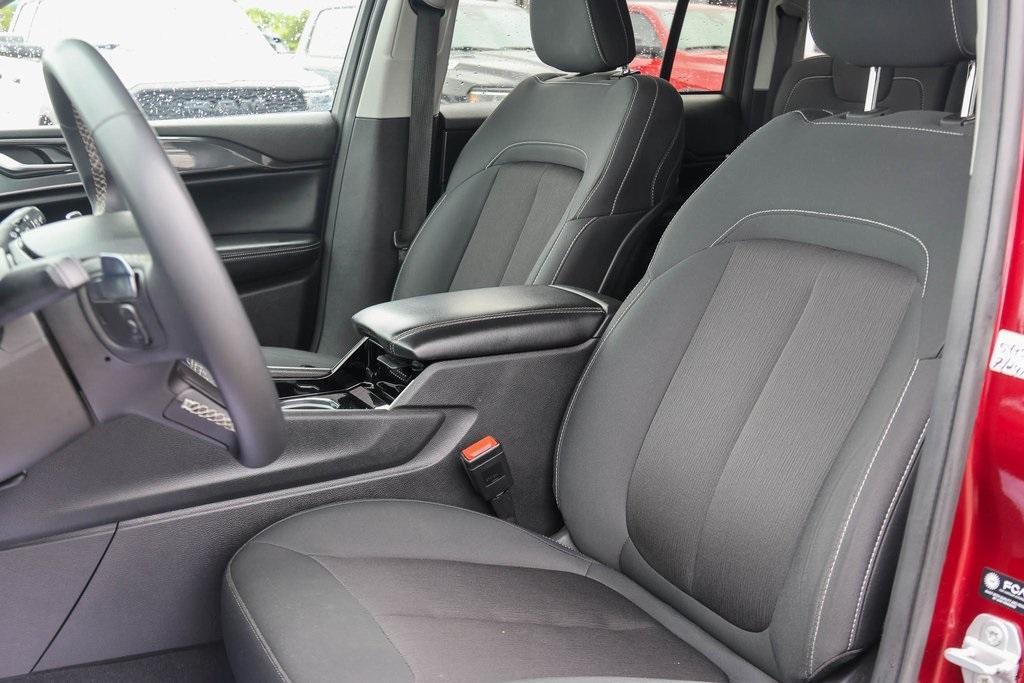 used 2023 Jeep Grand Cherokee car, priced at $24,500