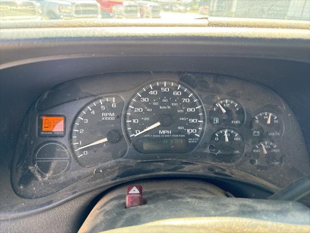 used 2002 GMC Yukon car, priced at $2,000