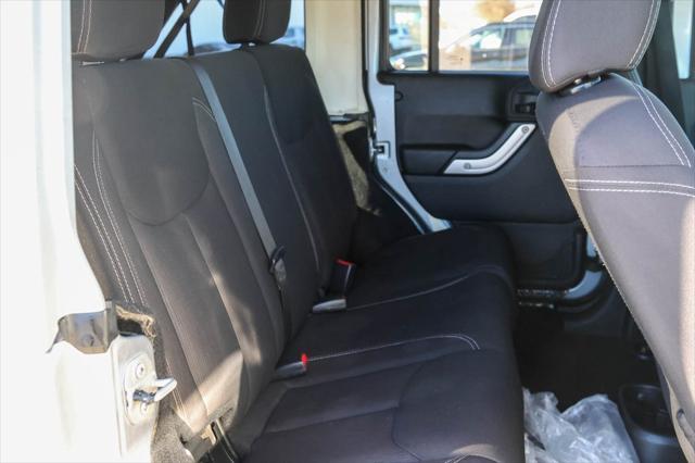 used 2015 Jeep Wrangler Unlimited car, priced at $22,500