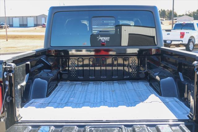 used 2023 Jeep Gladiator car, priced at $32,888