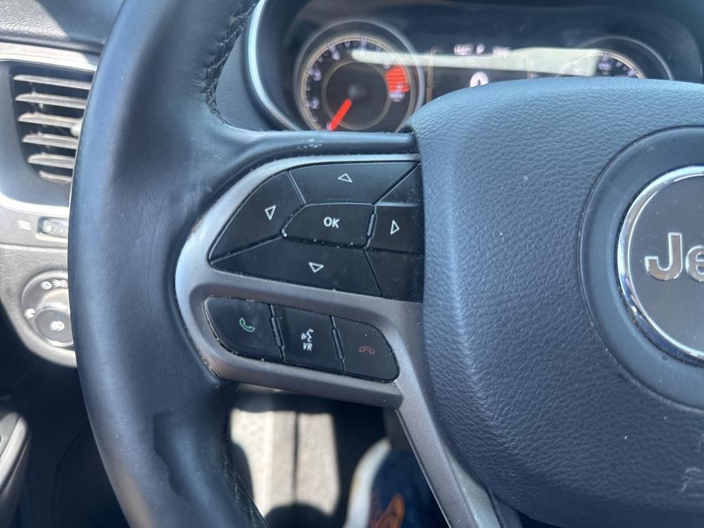 used 2019 Jeep Cherokee car, priced at $9,888
