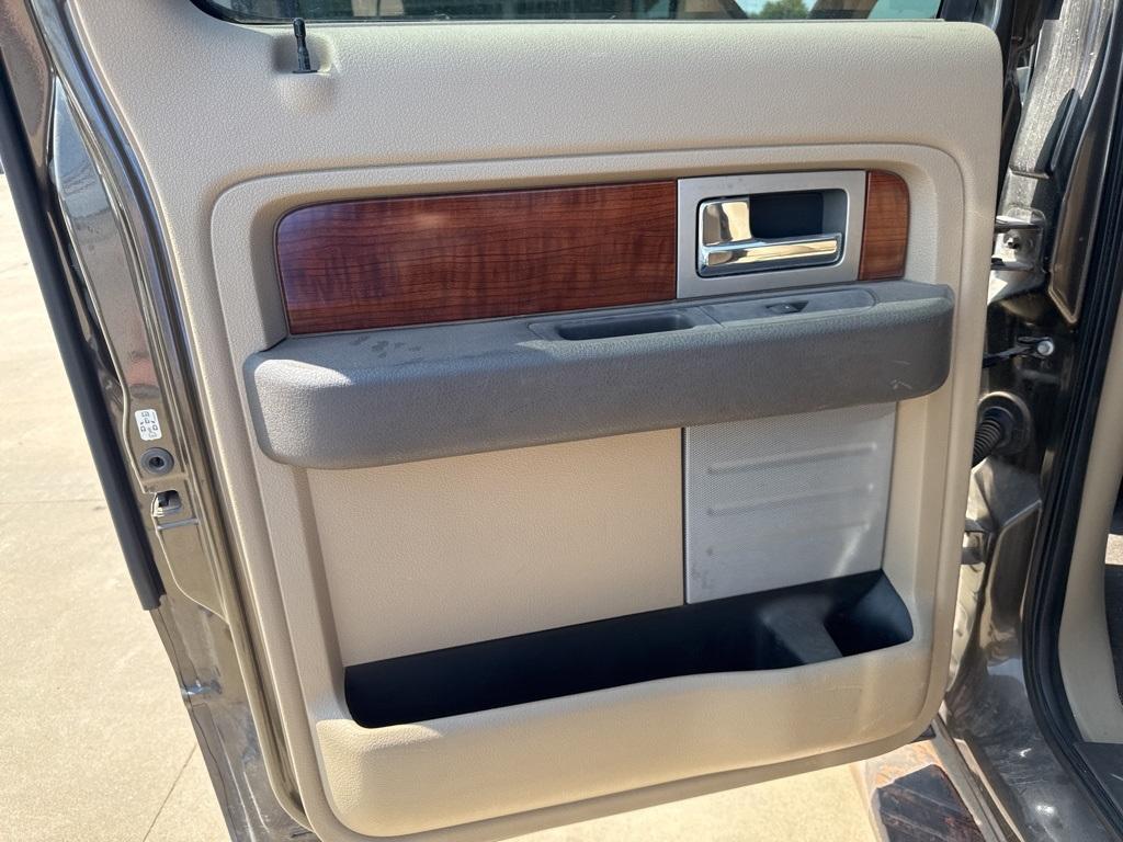 used 2009 Ford F-150 car, priced at $7,995