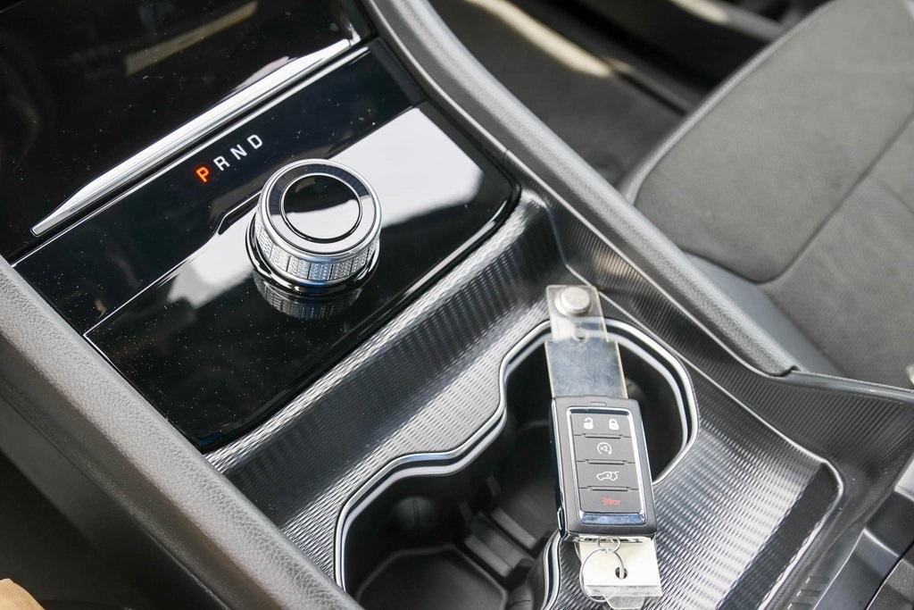 new 2025 Jeep Grand Cherokee L car, priced at $44,682
