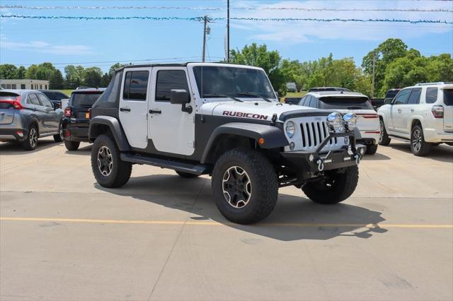 used 2015 Jeep Wrangler Unlimited car, priced at $28,400