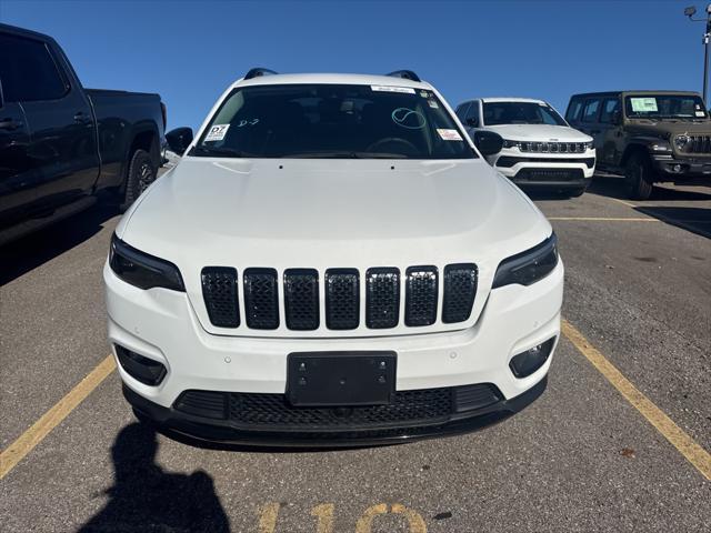 used 2023 Jeep Cherokee car, priced at $22,888