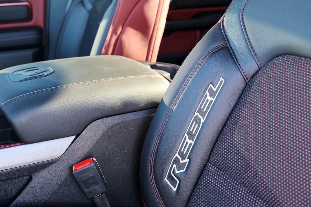 new 2025 Ram 1500 car, priced at $52,091