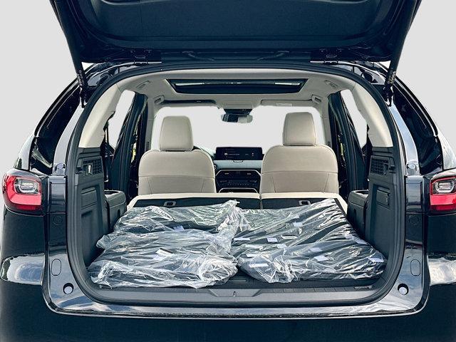 new 2025 Mazda CX-90 car, priced at $47,790