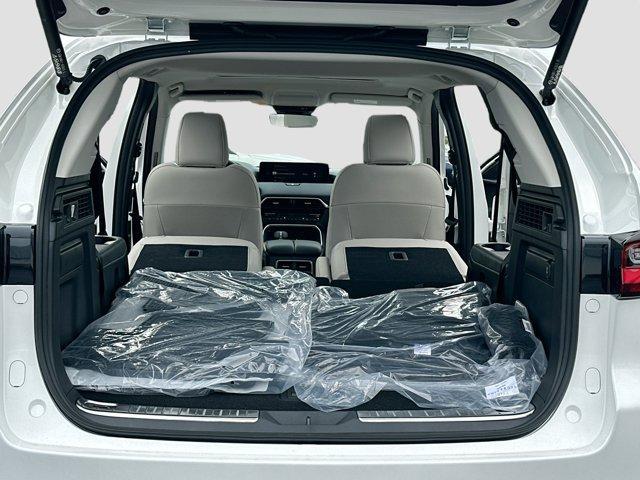 new 2025 Mazda CX-90 car, priced at $43,635