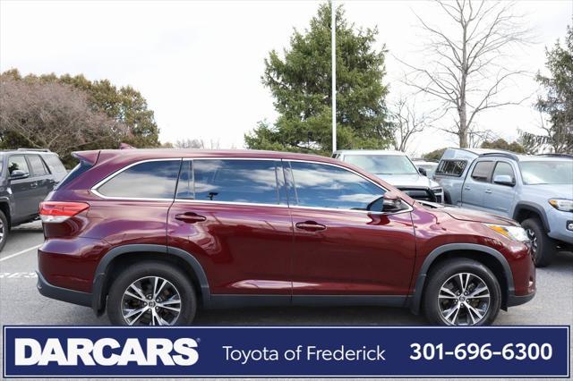 used 2019 Toyota Highlander car, priced at $21,691