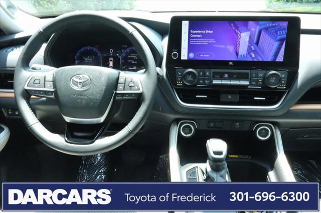used 2025 Toyota Grand Highlander car, priced at $52,691