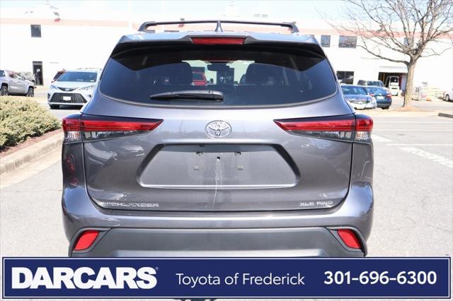 used 2022 Toyota Highlander car, priced at $35,940