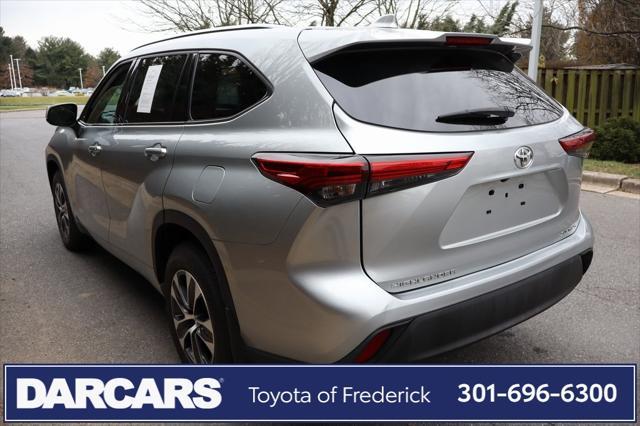 used 2021 Toyota Highlander car, priced at $30,591