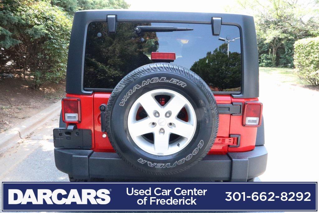 used 2015 Jeep Wrangler Unlimited car, priced at $14,640