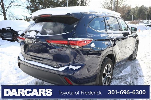 used 2022 Toyota Highlander car, priced at $32,691