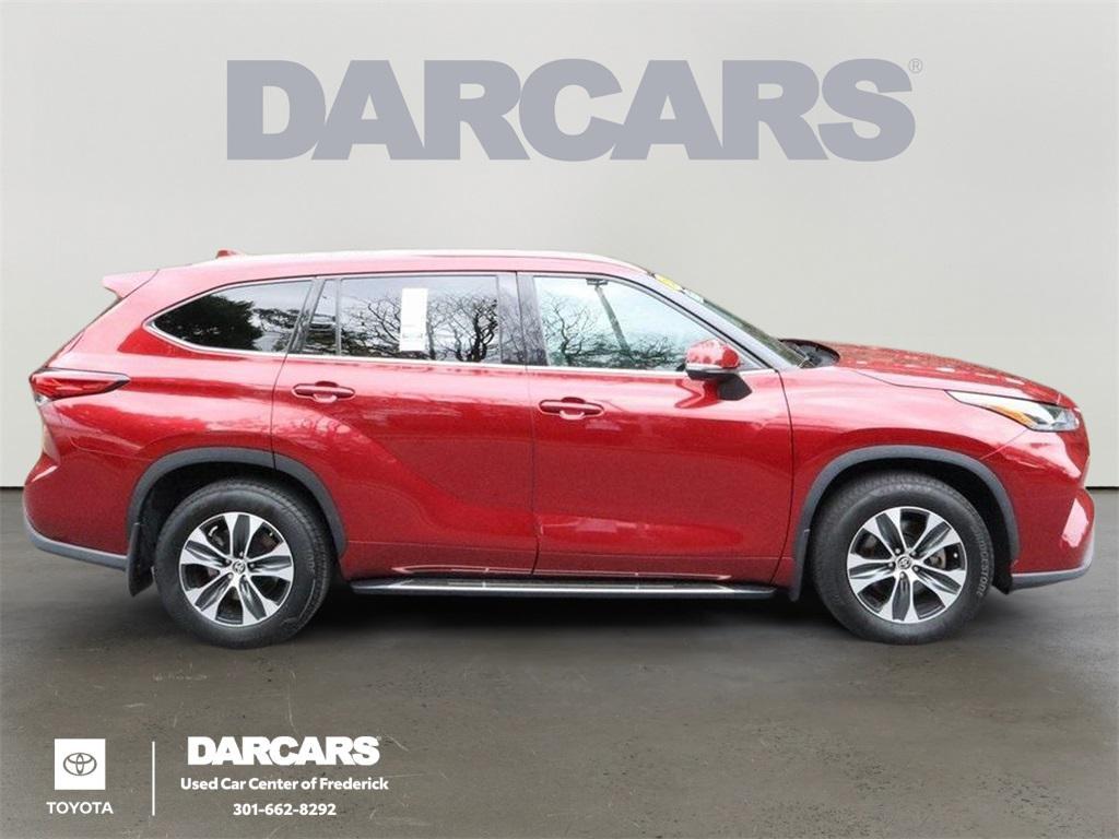 used 2022 Toyota Highlander car, priced at $25,540