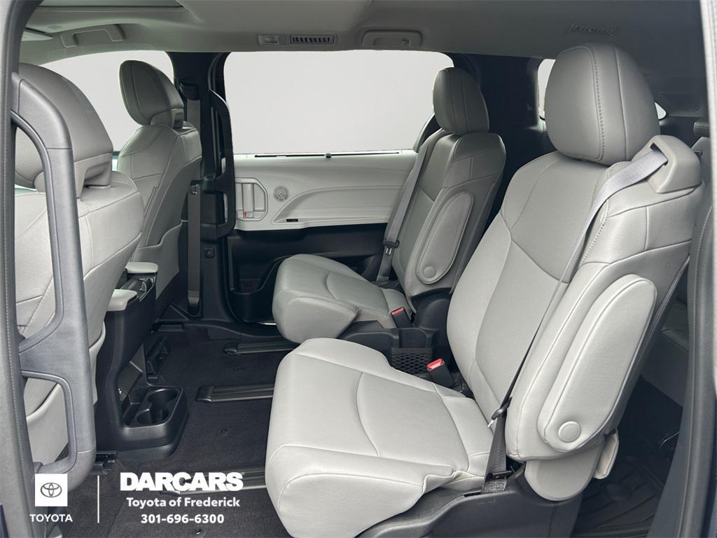 used 2025 Toyota Sienna car, priced at $46,991