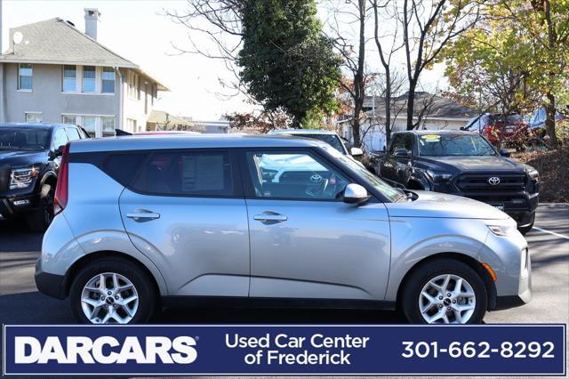 used 2022 Kia Soul car, priced at $12,940