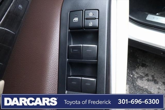 used 2020 Toyota Highlander car, priced at $35,991