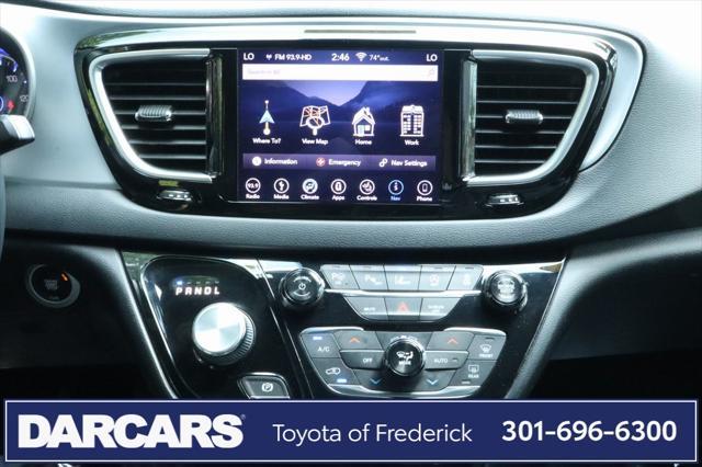 used 2018 Chrysler Pacifica car, priced at $15,791