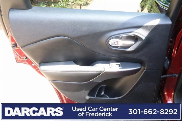 used 2020 Jeep Cherokee car, priced at $16,140