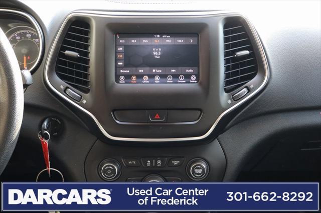 used 2019 Jeep Cherokee car, priced at $9,940