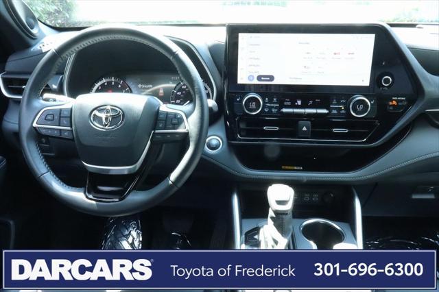 used 2024 Toyota Highlander car, priced at $44,991