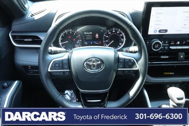 used 2024 Toyota Highlander car, priced at $44,991