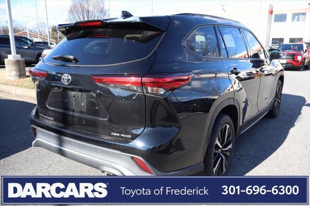 used 2021 Toyota Highlander car, priced at $34,491