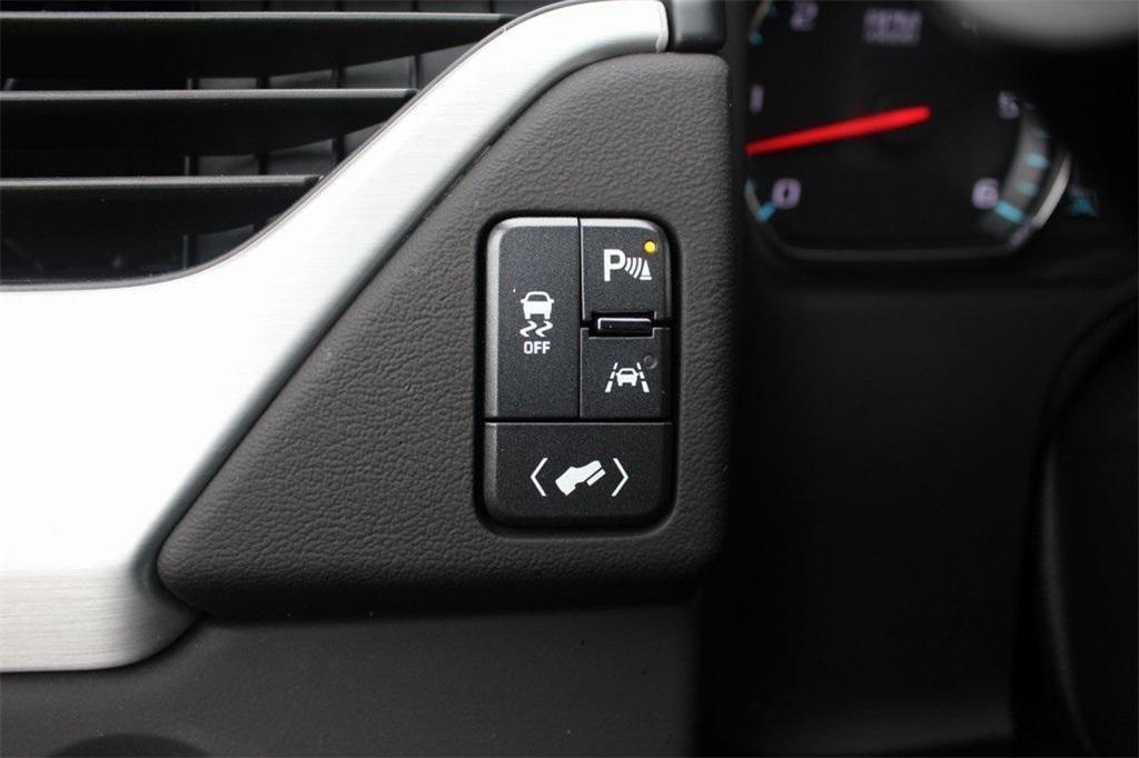 used 2018 GMC Yukon car, priced at $21,540