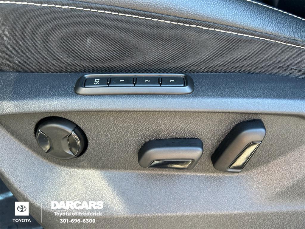 used 2022 Volkswagen Atlas car, priced at $26,991