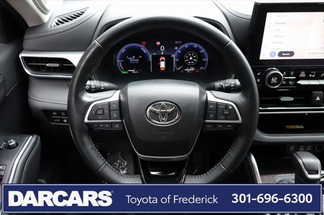 used 2023 Toyota Highlander Hybrid car, priced at $47,991