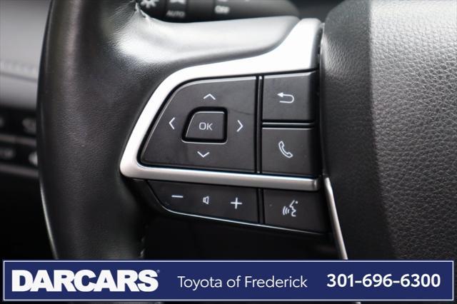 used 2023 Toyota Highlander Hybrid car, priced at $47,991