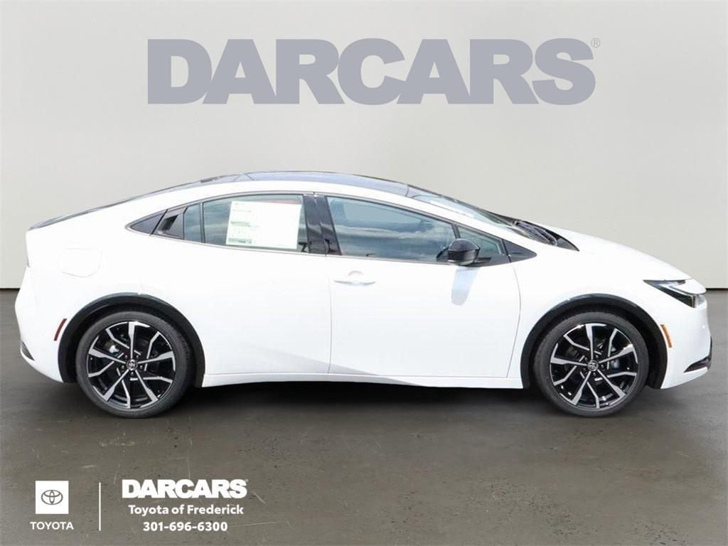 new 2025 Toyota Prius Plug-In Hybrid car, priced at $44,294