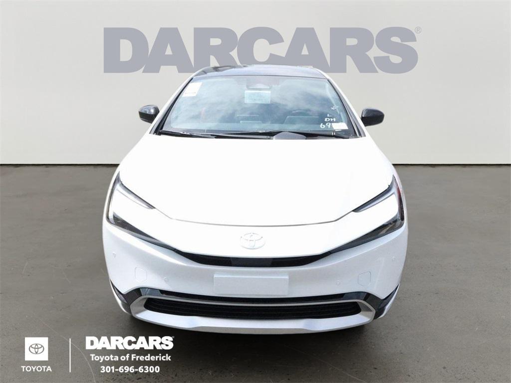 new 2025 Toyota Prius Plug-In Hybrid car, priced at $44,294