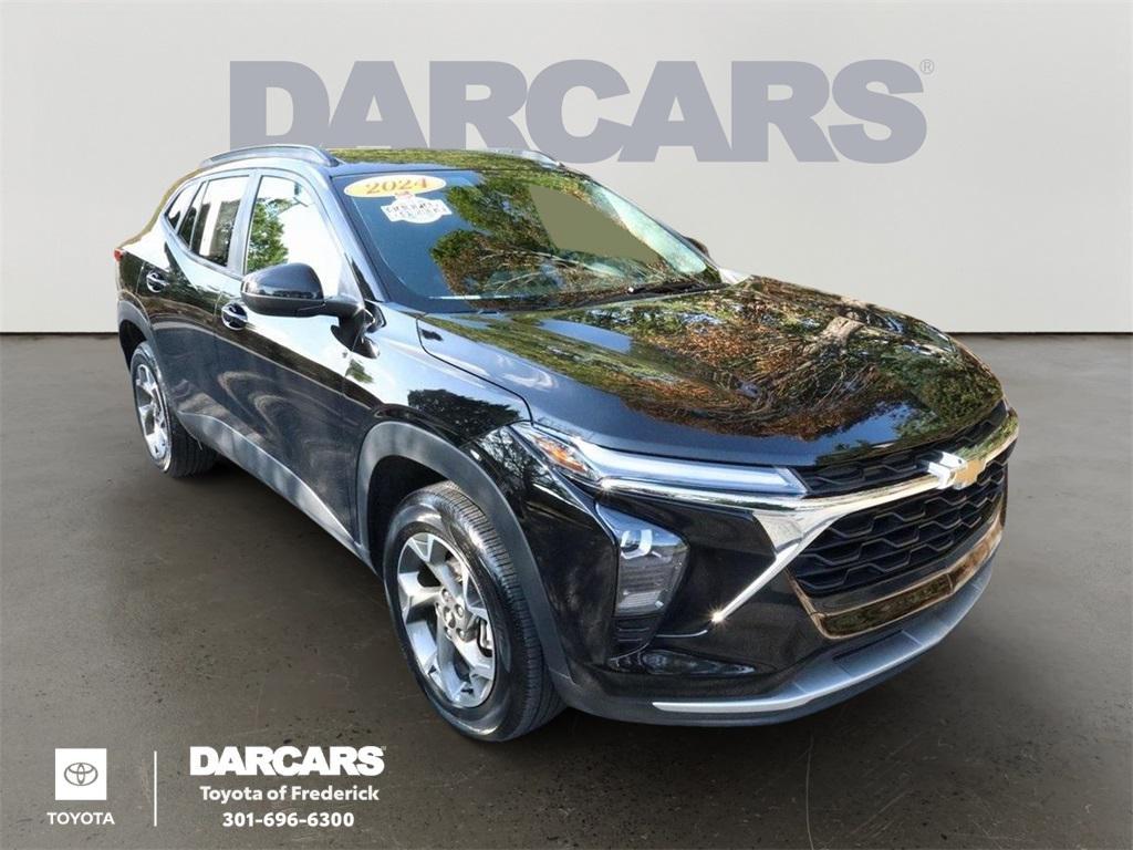 used 2024 Chevrolet Trax car, priced at $20,491