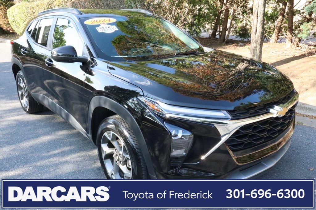 used 2024 Chevrolet Trax car, priced at $23,191