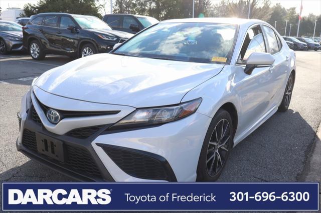 used 2024 Toyota Camry Hybrid car, priced at $28,491